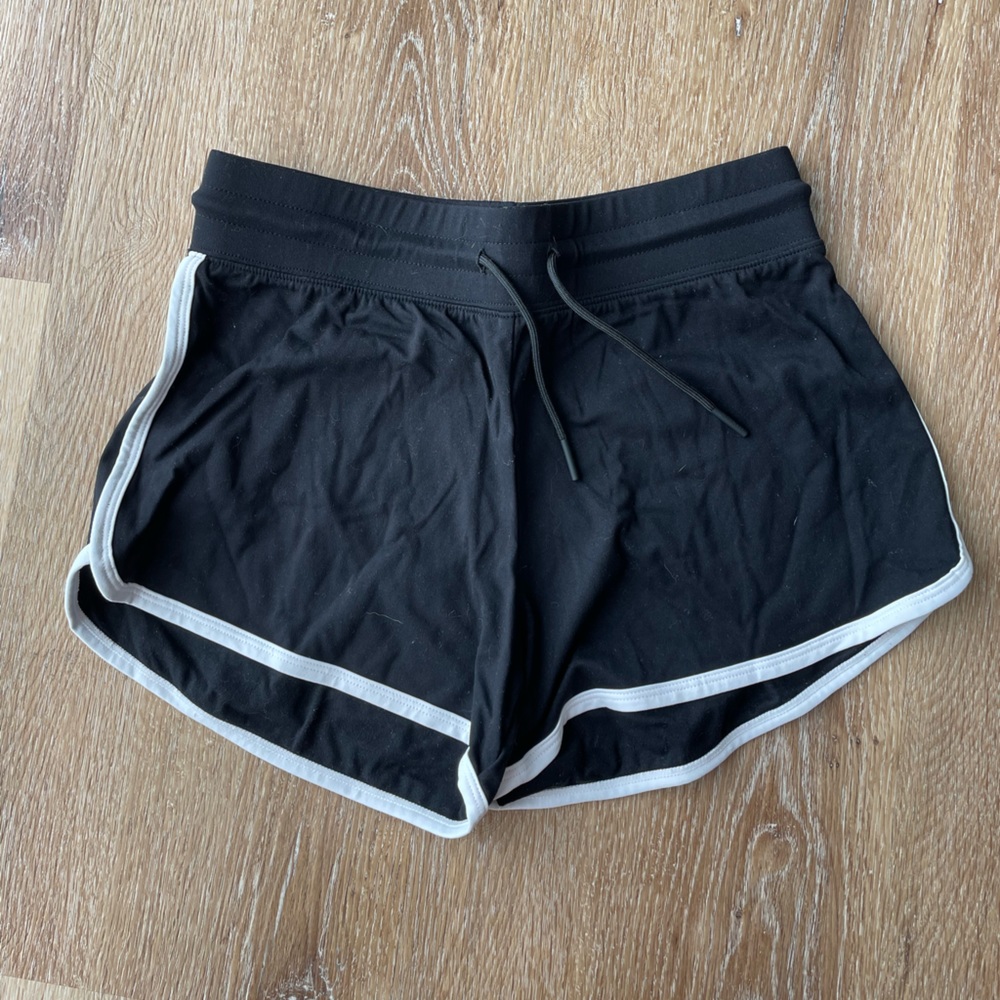 Alphalete Shorts